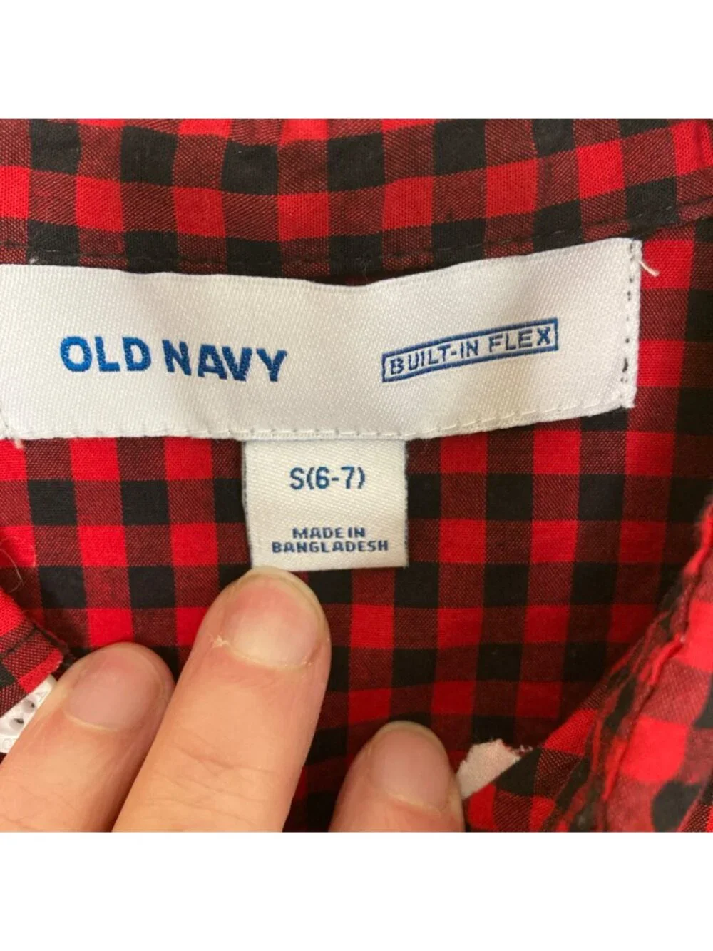 Old Navy Button Down Shirt Boys Small 6 7 Plaid Red Black Long Sleeve